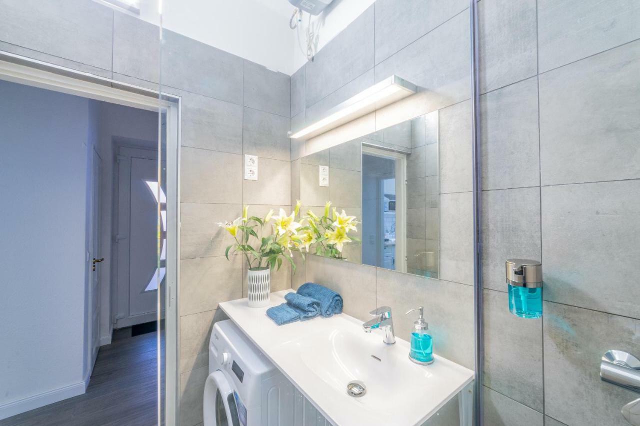 Rumbach Apartman *